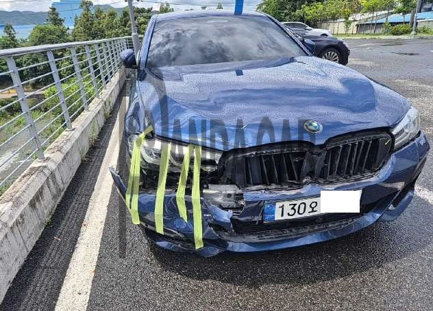 2021 BMW 530e, photograph 3