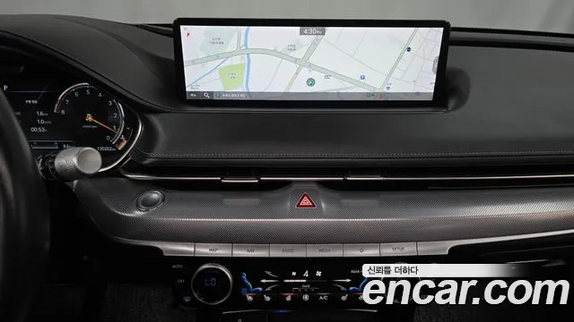 Genesis G80 Gasoline 2.5 Turbo AWD — photo 1 of 37