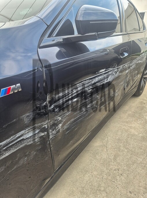2024 BMW 530i xDrive, photograph 3
