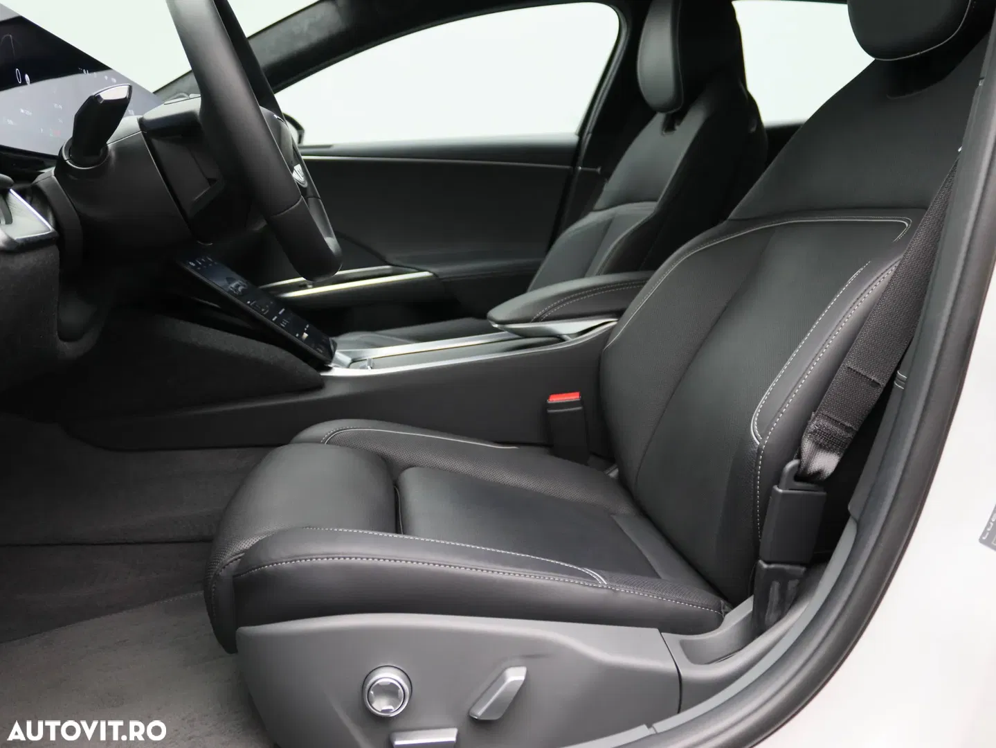 2024 Lucid Air AWD Touring, photograph 10