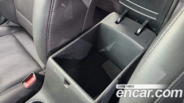 2017 Hyundai AVANTE 1.6 GDI Value Plus, photograph 3