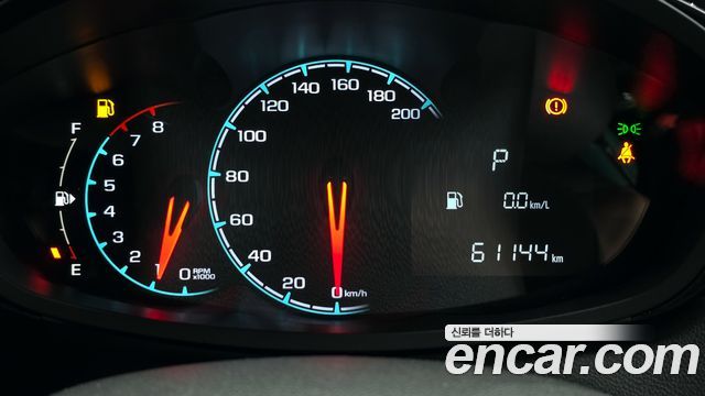 2015 ChevroletGMDaewoo Spark LT, photograph 11