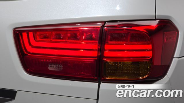 2016 Kia Canival 7-seater Limousine, photograph 3