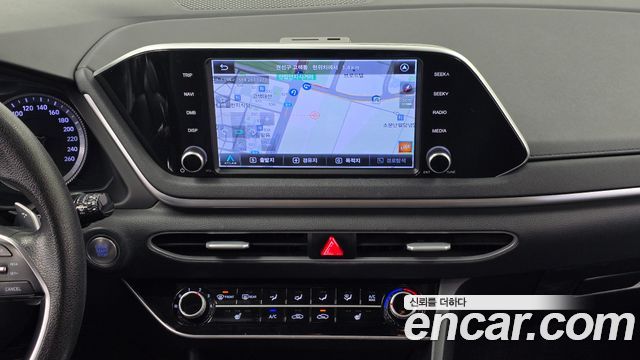 2019 Hyundai Sonata 2.0 LPG(rental car), photograph 1