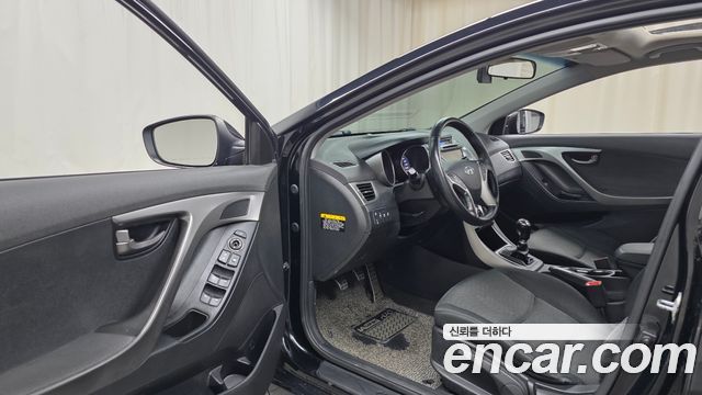 2010 Hyundai AVANTE M16 GDI Luxury, photograph 12