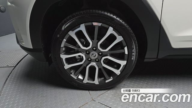 2023 KG_Mobility_Ssangyong Torres Gasoline 1.5 2WD, photograph 2