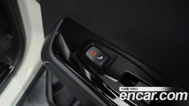 2023 KG_Mobility_Ssangyong Torres Gasoline 1.5 2WD, photograph 5