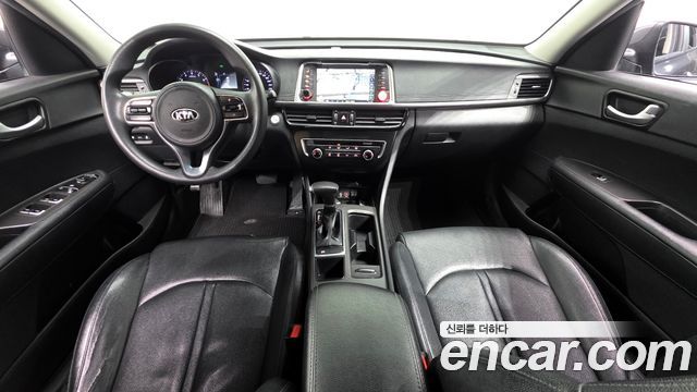 2015 Kia K5 LPI MX, photograph 2