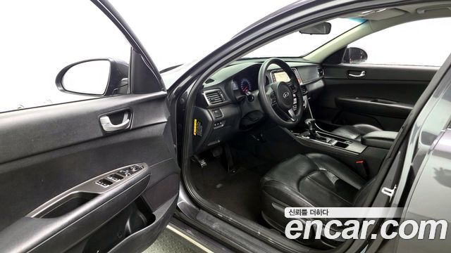 2015 Kia K5 LPI MX, photograph 10