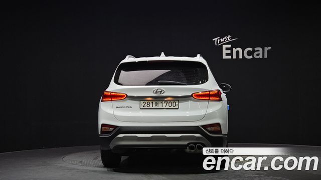 2020 Hyundai Santafe Diesel 2.0 2WD, photograph 6
