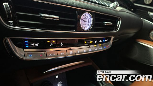 2018 Kia K9 3.8 GDI AWD, photograph 7