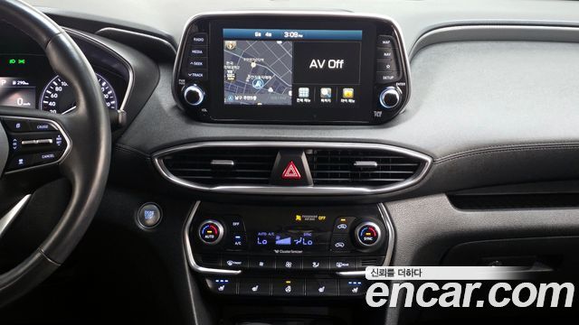 2018 Hyundai Santafe Diesel 2.0 2WD, photograph 4