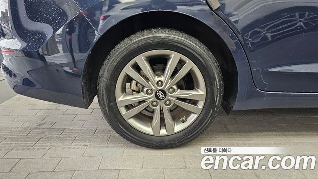 2015 Hyundai AVANTE 1.6 GDI Modern, photograph 6
