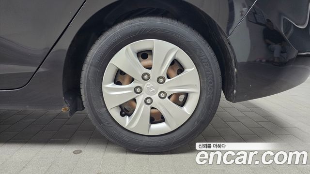 2014 Hyundai AVANTE 1.6 GDi Style, photograph 4