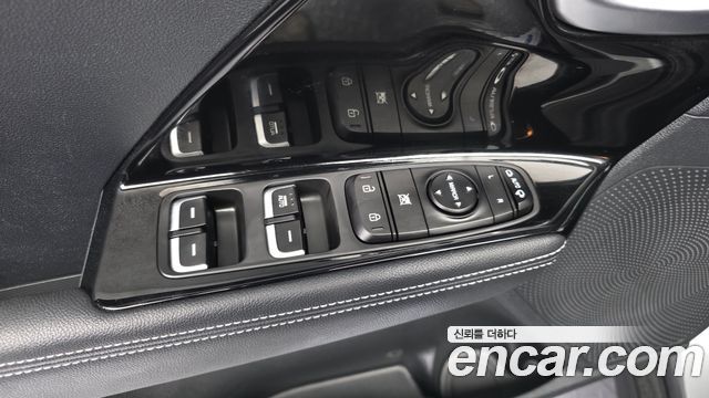 2021 Kia Niro Prestige, photograph 8