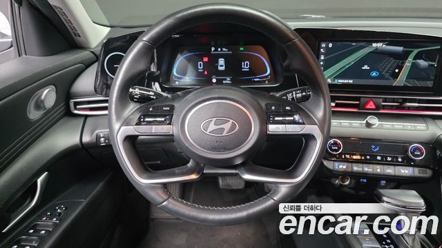 2024 Hyundai AVANTE 1.6, photograph 3