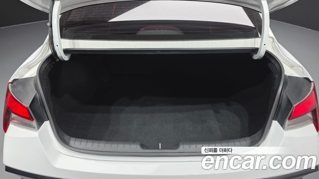 2024 Hyundai AVANTE 1.6, photograph 7