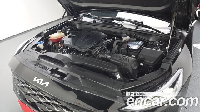 2021 Kia K8 2.5 Gasoline 2WD, photograph 3