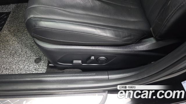 2021 Kia K8 2.5 Gasoline 2WD, photograph 7