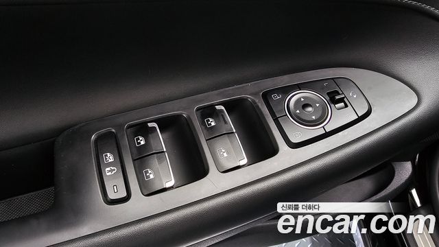 2020 Hyundai Grandeur 2.5, photograph 2