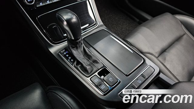 2018 Hyundai Grandeur 3.0 LPi Dsabled Person, photograph 1