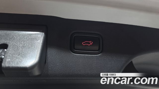 2017 Kia Sorento Diesel 2.2 4WD, photograph 2