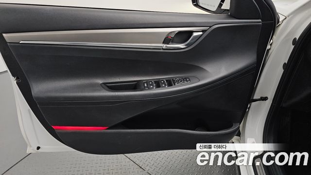 2022 Hyundai Grandeur 2.5, photograph 6