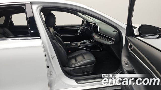 2022 Hyundai Grandeur 2.5, photograph 5