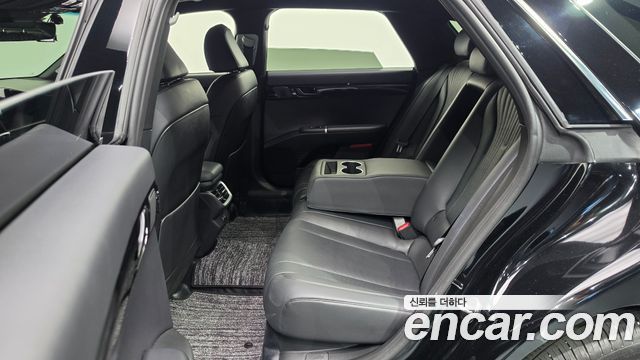 2025 Hyundai Grandeur 3.5 LPG 2WD (Taxi), photograph 1