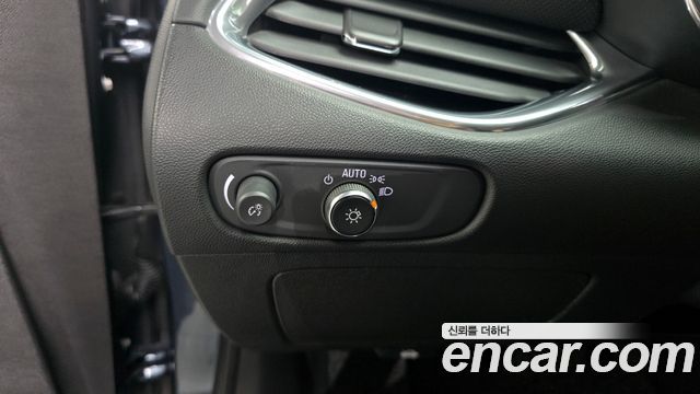 2019 ChevroletGMDaewoo Malibu 2.0 Turbo Premier, photograph 5