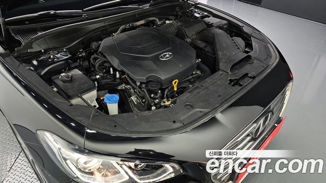 2017 Hyundai Grandeur 3.0 Exclusive, photograph 11