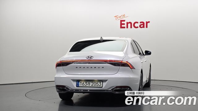 2021 Hyundai Grandeur 3.0 LPi, photograph 4