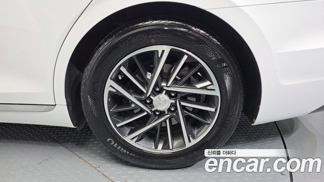 2021 Hyundai Grandeur 3.0 LPi, photograph 5