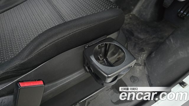2017 Renault-KoreaSamsung Twizy Intens(2-seater), photograph 12