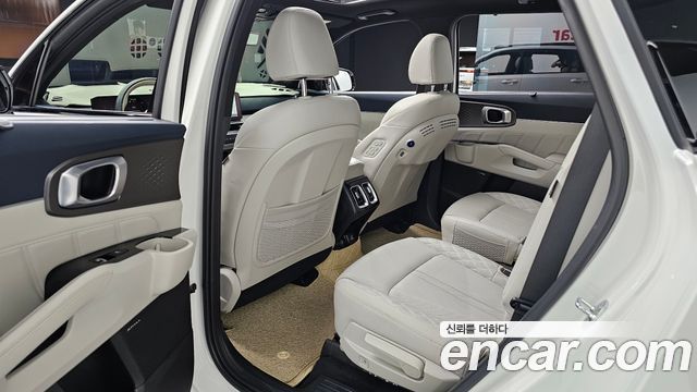 2025 Kia Sorento HEV 1.6 4WD, photograph 3