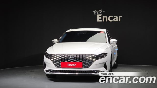 2020 Hyundai Grandeur 2.5, photograph 1