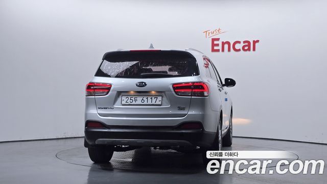 2014 Kia Sorento Diesel 2.0 4WD, photograph 1