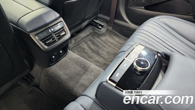2024 Kia K8 3.5 Gasoline 4WD, photograph 11