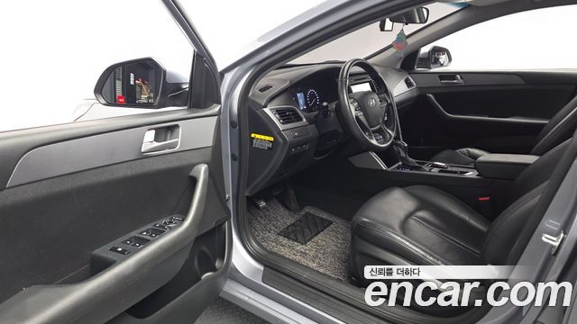 2017 Hyundai Sonata LPI Premium, photograph 5