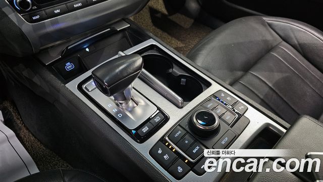 2018 Genesis G80 3.3 GDI AWD, photograph 3