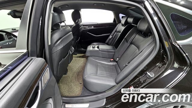2018 Genesis G80 3.3 GDI AWD, photograph 11