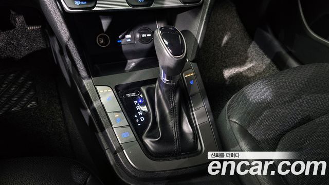 2019 Hyundai AVANTE 1.6, photograph 9