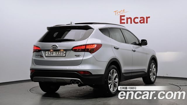 2013 Hyundai Santafe Diesel(e-VGT) 2.0 2WD Premium, photograph 5
