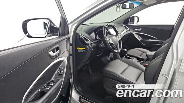 2013 Hyundai Santafe Diesel(e-VGT) 2.0 2WD Premium, photograph 7