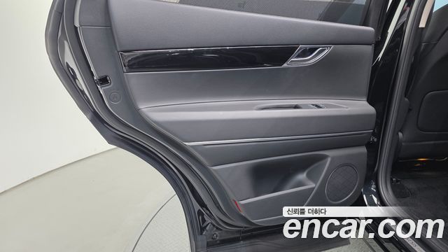 2023 Genesis GV80 2.5T Gasoline 2WD, photograph 4