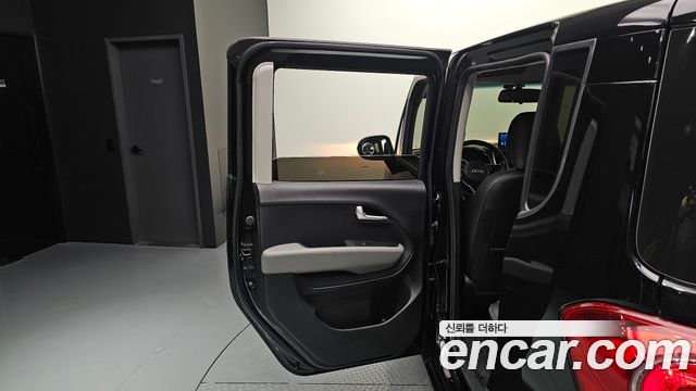 2019 Kia RAY Luxury, photograph 5