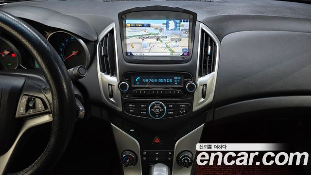 2016 ChevroletGMDaewoo Cruze 1.8 LT Deluxe, photograph 4