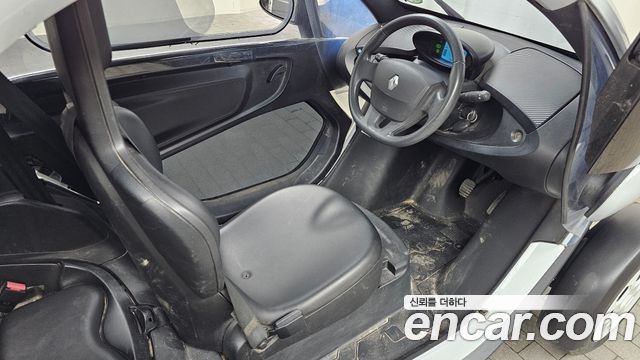 2020 Renault-KoreaSamsung Twizy Life(2-Seater), photograph 4