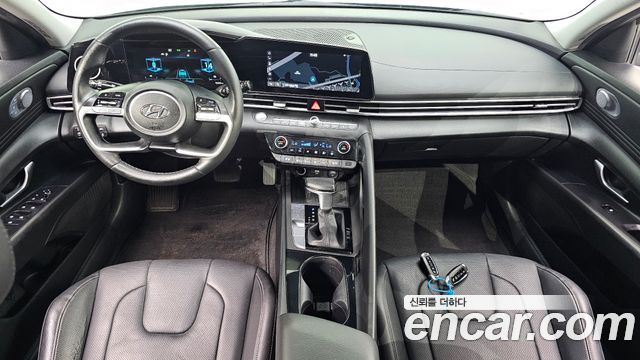 2021 Hyundai AVANTE Inspiration, photograph 8