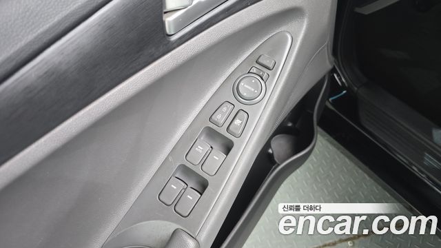 2012 Hyundai Sonata CVVL Style, photograph 8